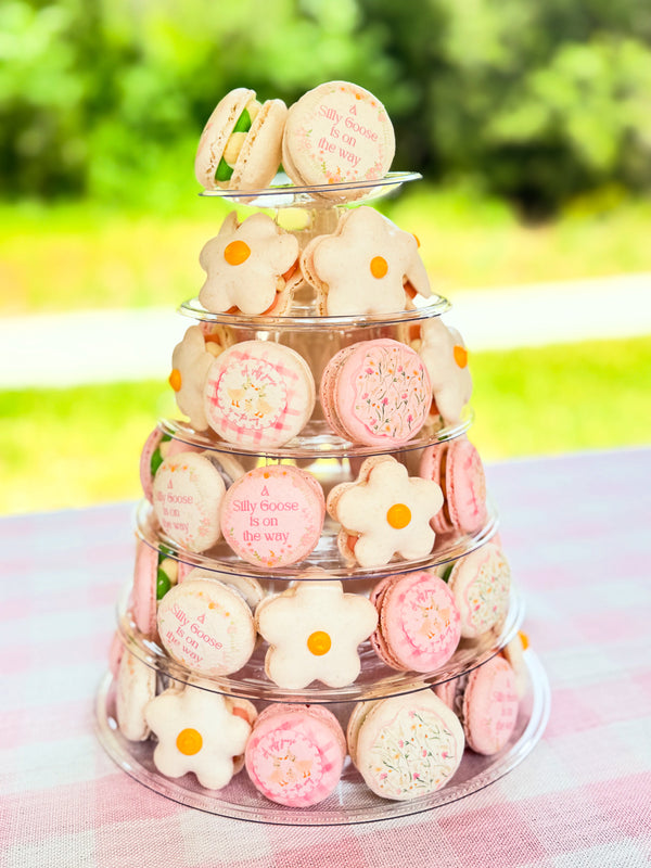 CUSTOM MACARONS