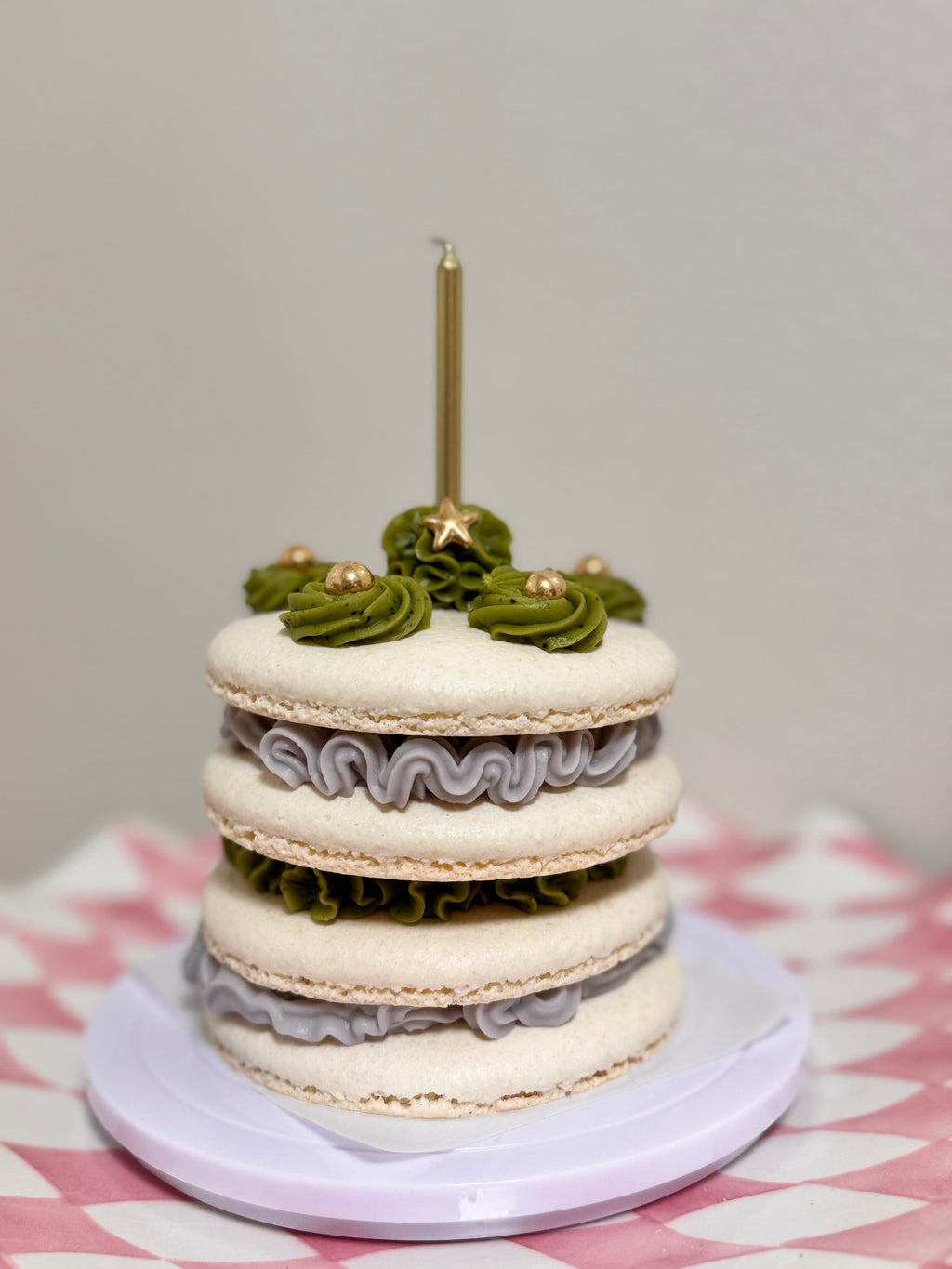 MACARON CAKE